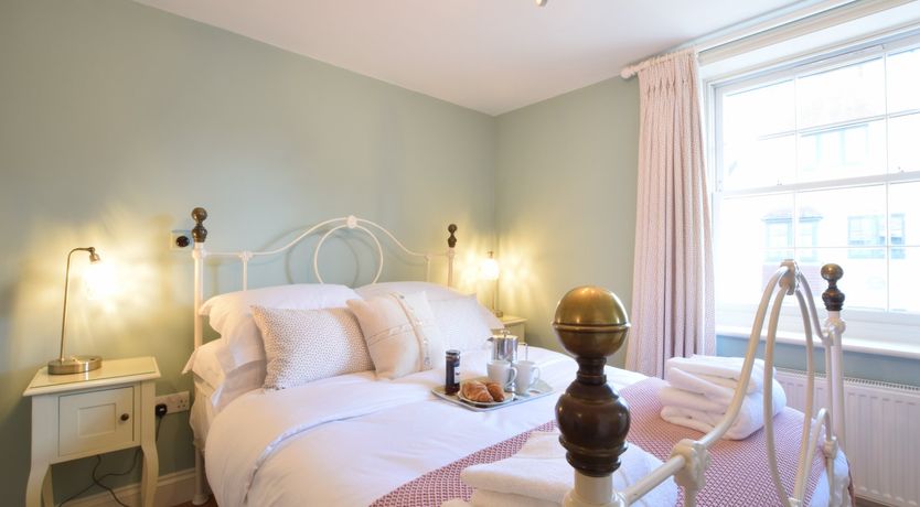 Photo of 11 Crabbe Street, Aldeburgh