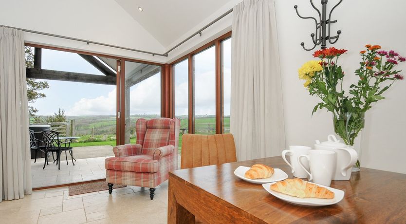 Photo of Pol Glas Cabin