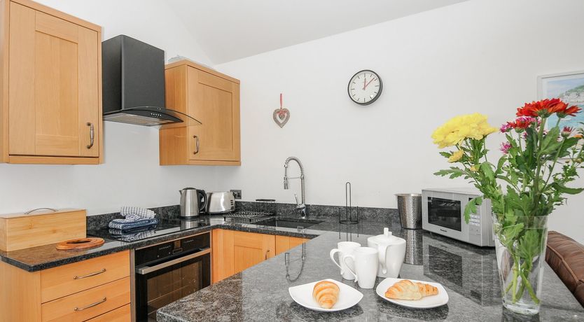 Photo of Pol Glas Cabin