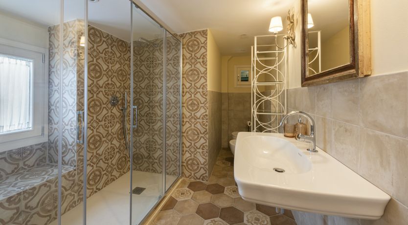 Photo of Tiles & Oak