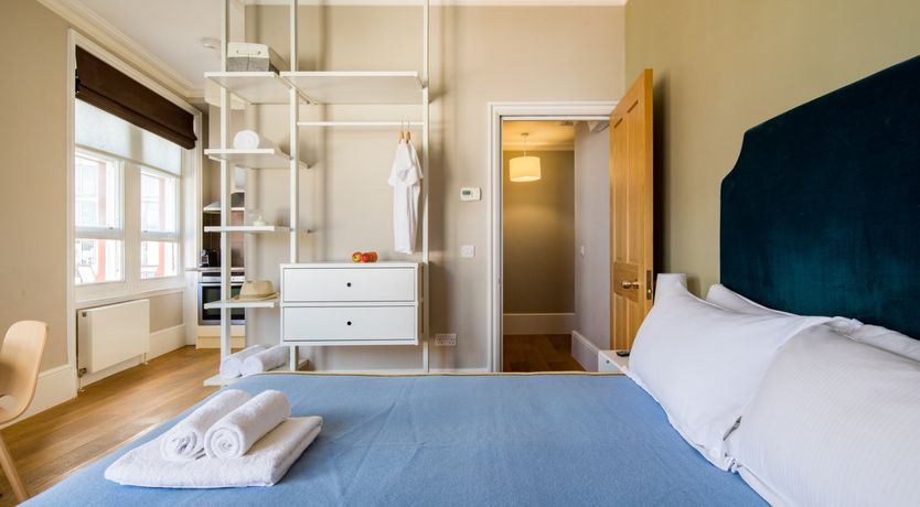 Photo of Balearica Swirl