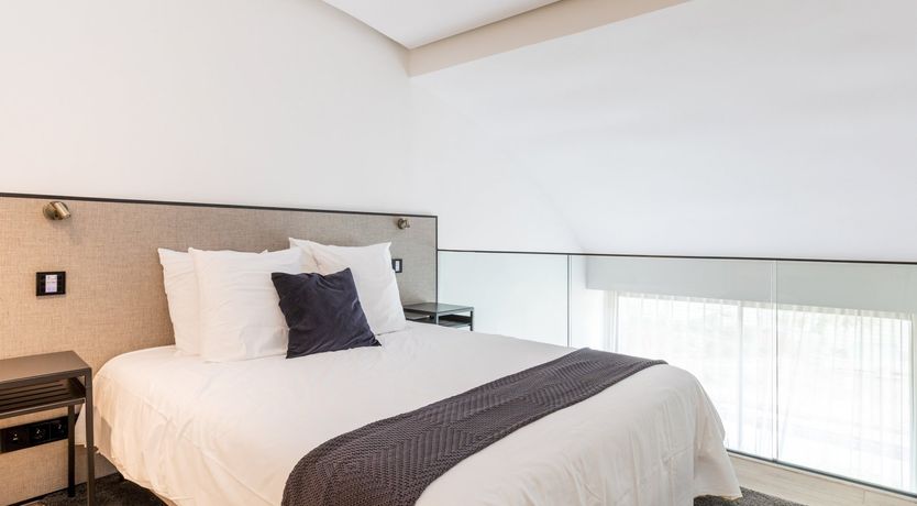 Photo of Bold Italics