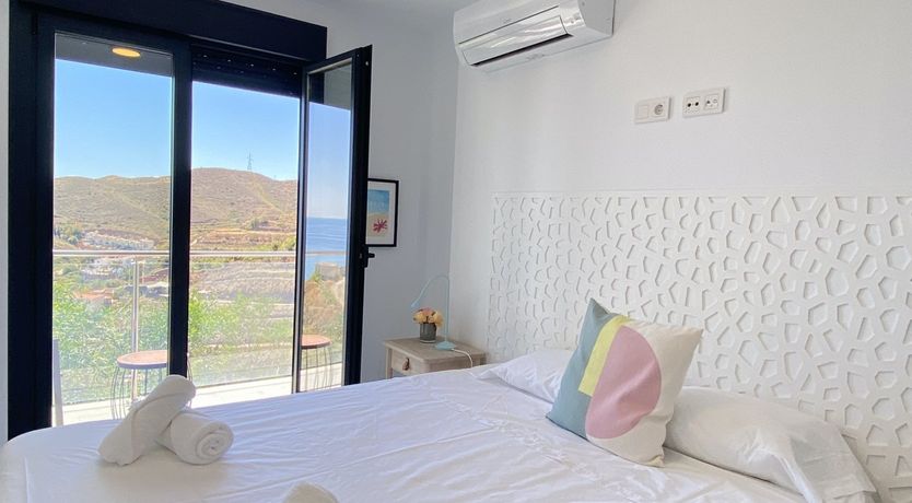 Photo of Balcony of the World