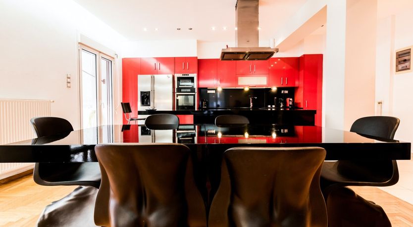 Photo of Grecian Red