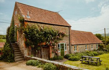 An English Charmer Holiday Cottage