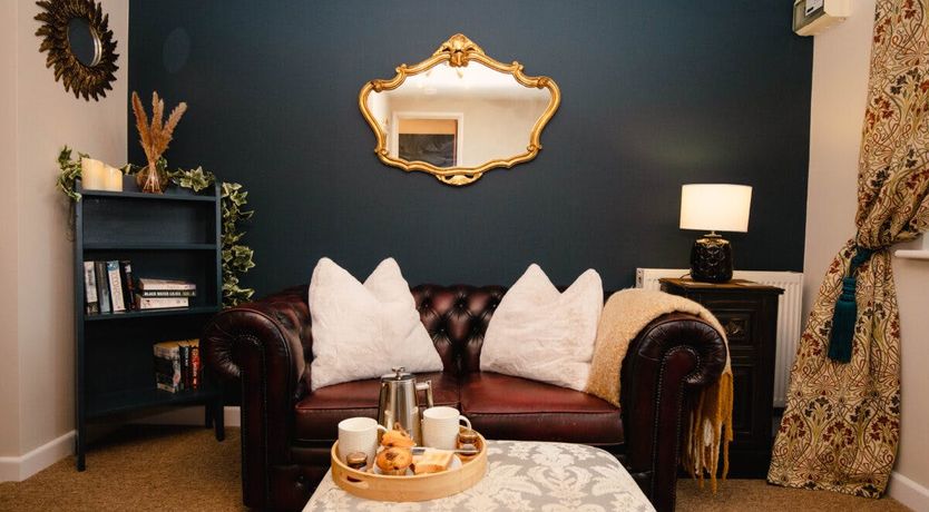 Photo of An English Charmer