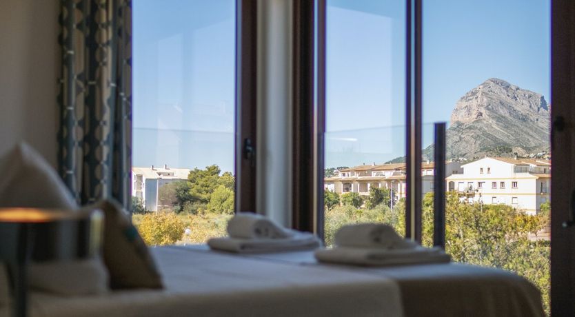 Photo of Ivory Cactus