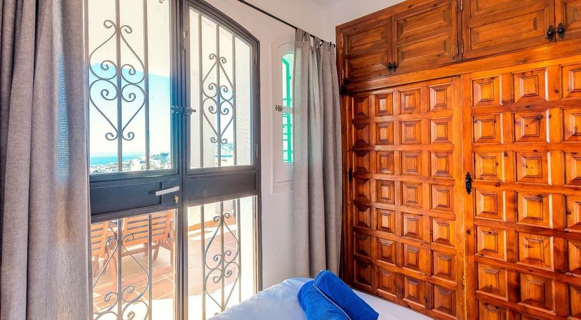 Photo of Tangerine Rooftops