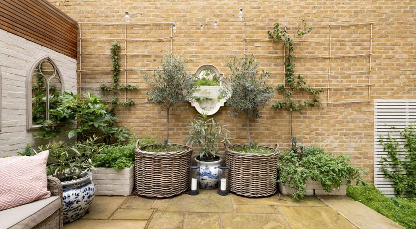 Photo of The Impressionist's Fireplace