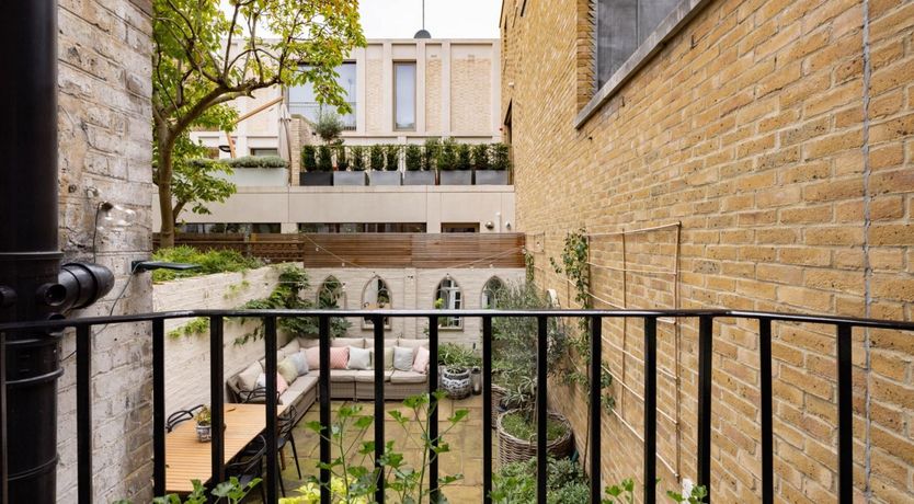 Photo of The Impressionist's Fireplace