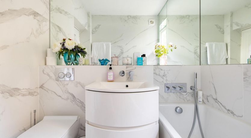 Photo of The Impressionist's Fireplace