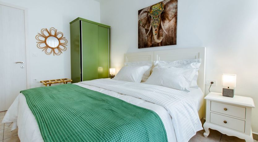 Photo of Forever Sun