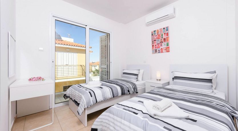 Photo of Aphrodite's Cove