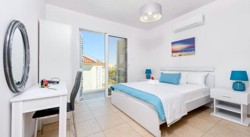 Photo of Aphrodite's Cove