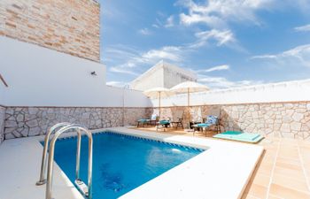 Ascending El Torcal Apartment