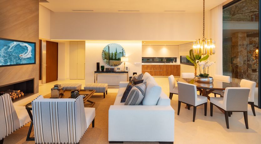 Photo of Deluxe By Design