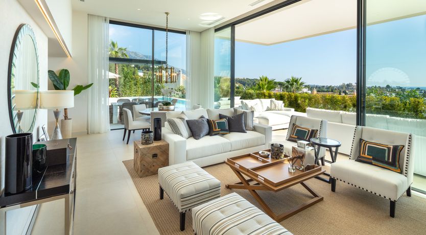 Photo of Deluxe By Design