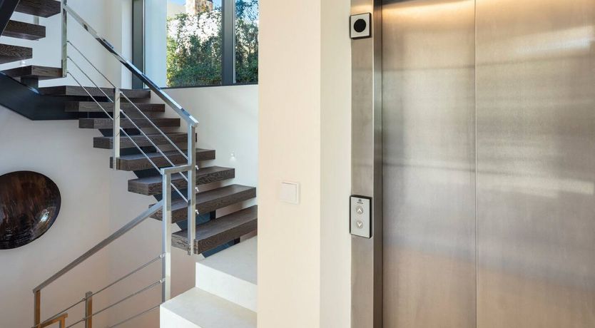 Photo of Deluxe By Design