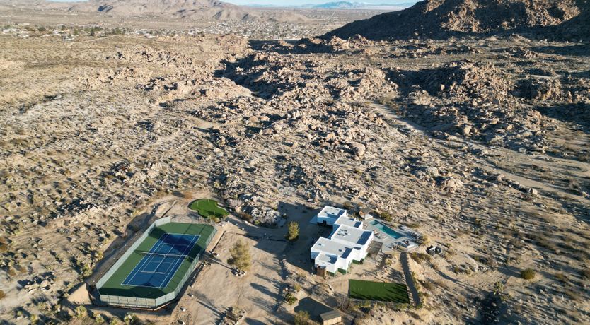 Photo of The Line Between Heaven & Earth