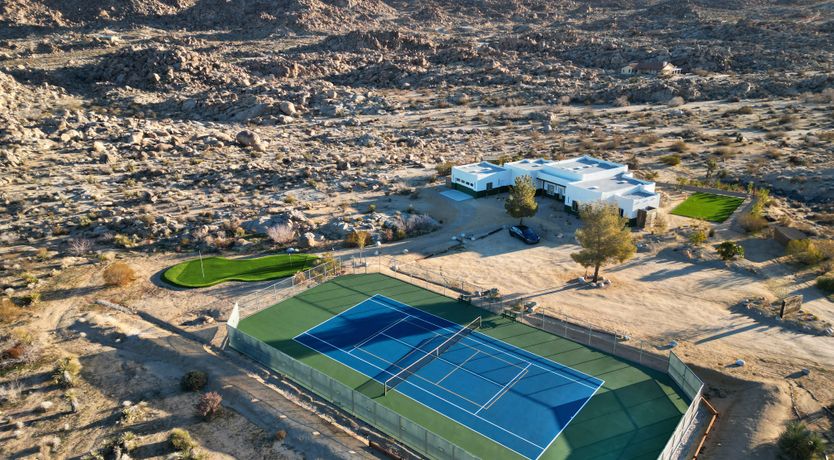 Photo of The Line Between Heaven & Earth