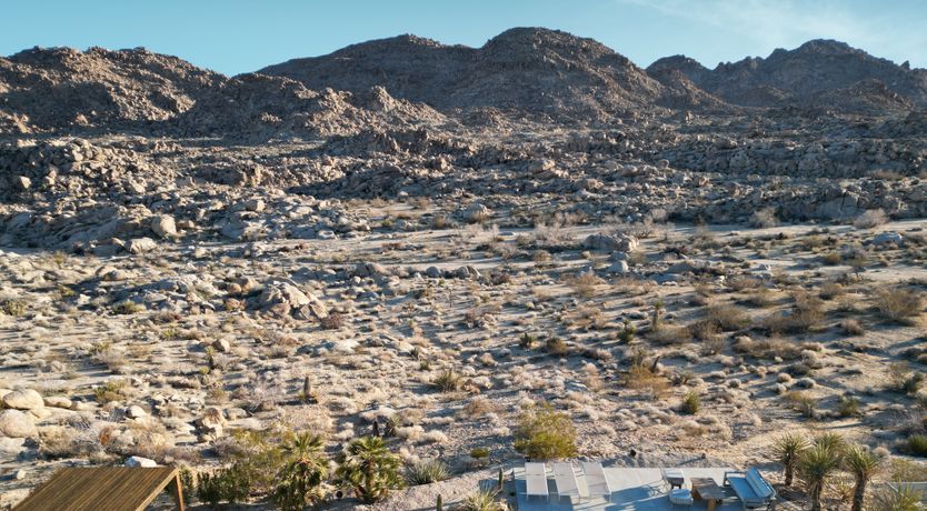 Photo of The Line Between Heaven & Earth