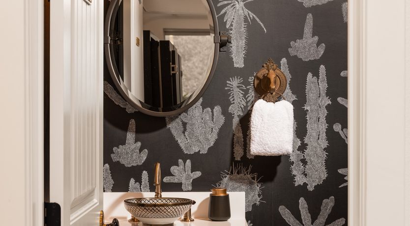 Photo of The Line Between Heaven & Earth