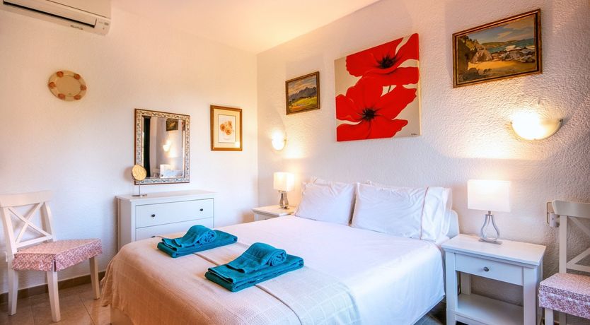 Photo of Spanish Charm