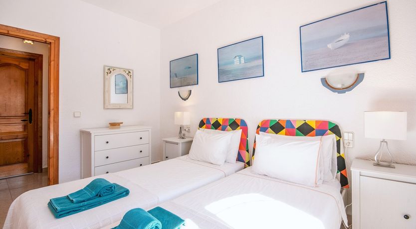 Photo of Spanish Charm