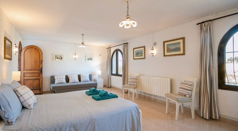 Photo of Spanish Charm