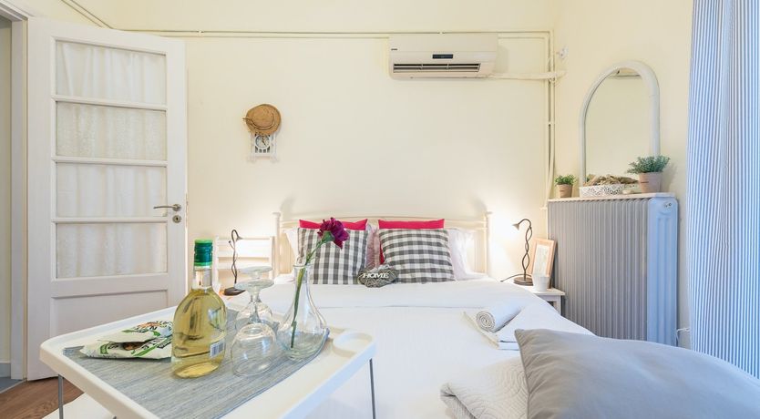 Photo of Acropolis Corner