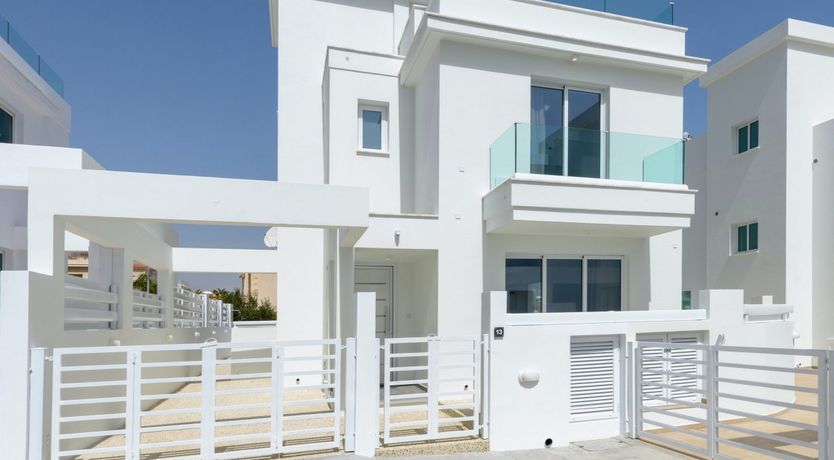 Photo of Everything Will Be All White