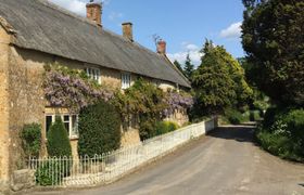 Wisteria Way Holiday Cottage