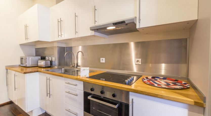 Photo of Moon Over Montpellier