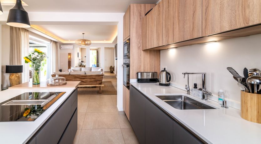 Photo of Queen of the Mountains