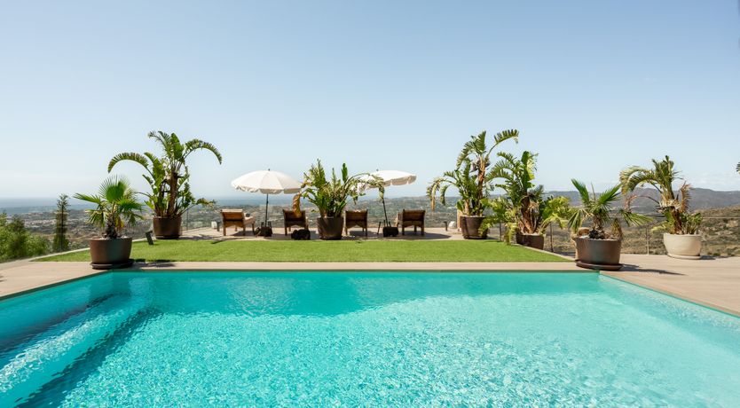 Photo of Queen of the Mountains