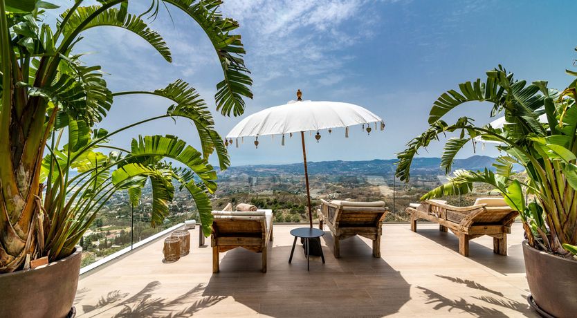 Photo of Queen of the Mountains