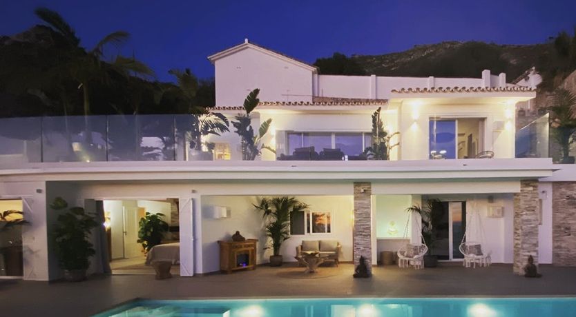 Photo of Queen of the Mountains