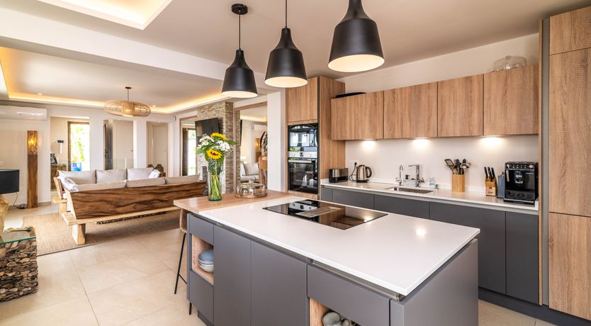 Photo of Queen of the Mountains