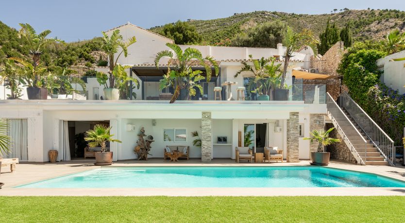 Photo of Queen of the Mountains