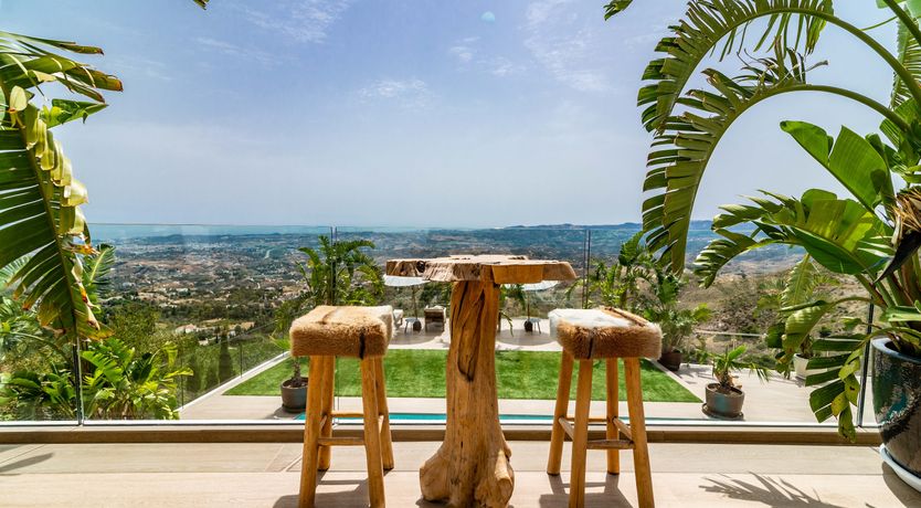 Photo of Queen of the Mountains