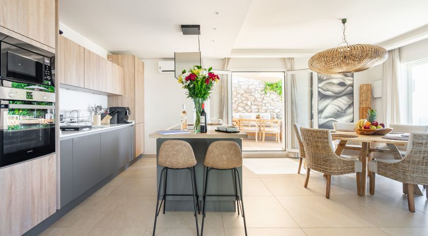 Photo of Queen of the Mountains