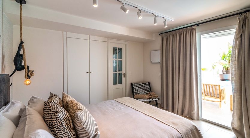 Photo of Queen of the Mountains