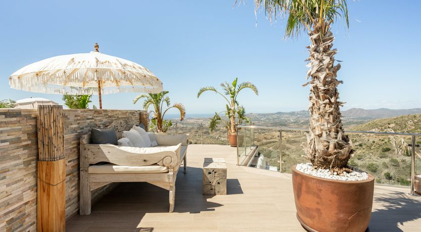 Photo of Queen of the Mountains