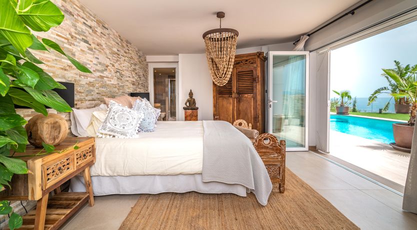 Photo of Queen of the Mountains