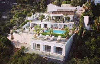 Queen of the Mountains Villa