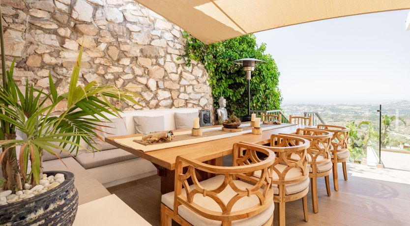 Photo of Queen of the Mountains