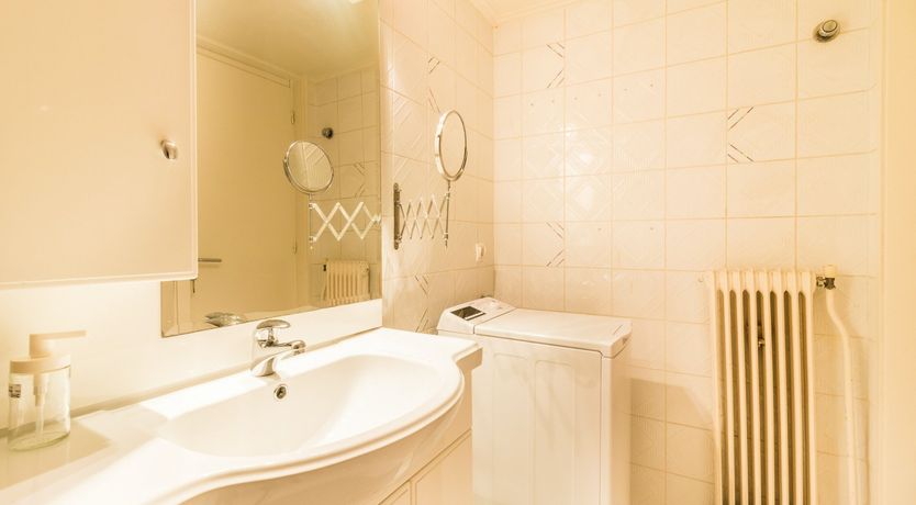 Photo of Athenian Elite