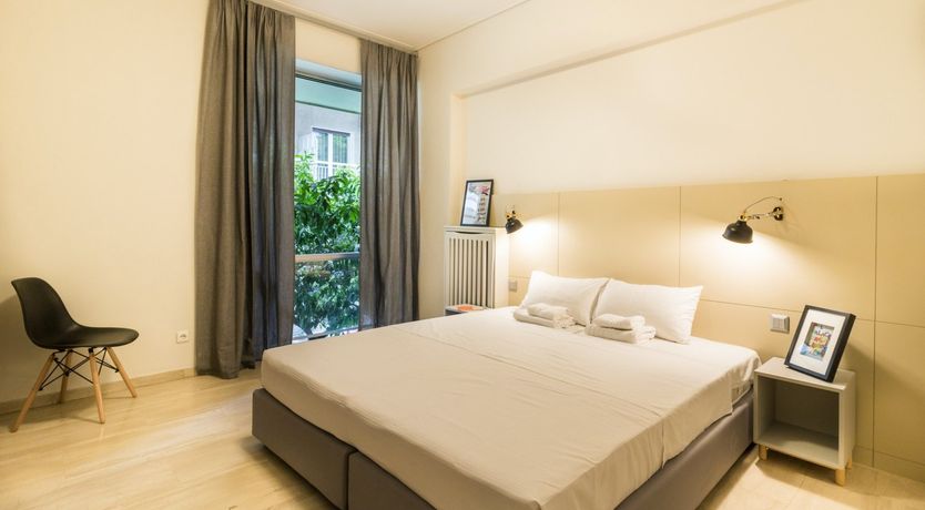 Photo of Athenian Elite