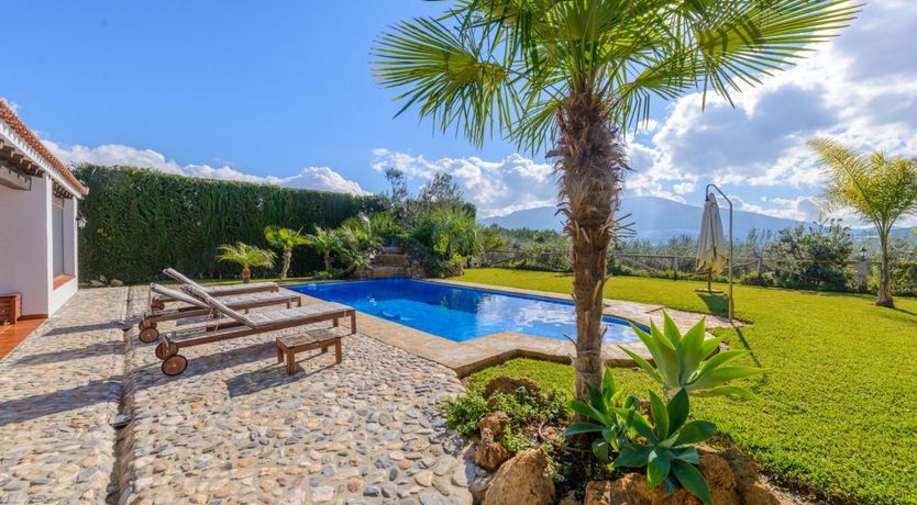 Photo of Let Me Set the Scene