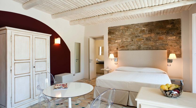 Photo of Coast to Country Charm